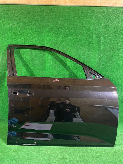 DRZWI PRZEDNIE PRAWE PRAWY PRZÓD SKODA KAMIQ 658