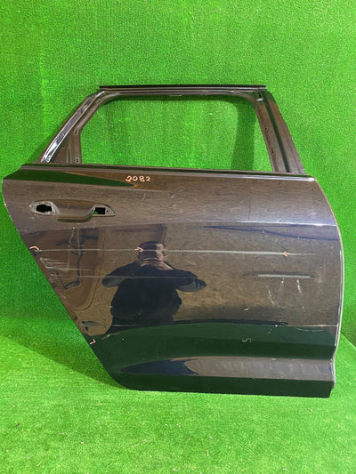 DRZWI TYLNE PRAWE PRAWY TYŁ AUDI A6 C8 KOMBI 18-