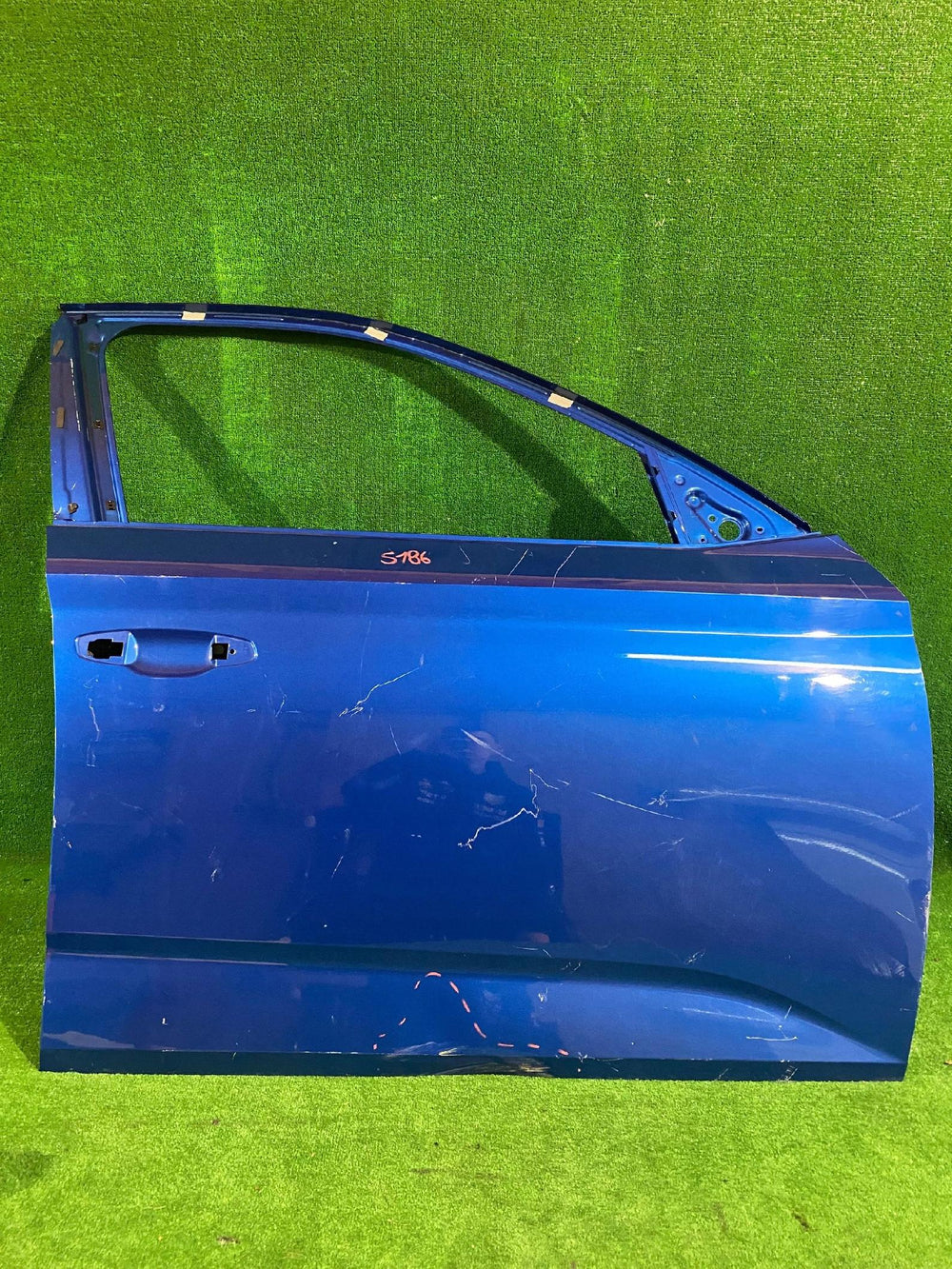 DRZWI PRZEDNIE PRAWE PRAWY PRZÓD SKODA SCALA 657