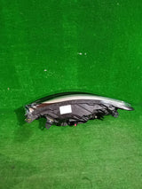 REFLEKTOR PRAWY RENAULT CAPTUR I LIFT 17- FULL LED NR.723