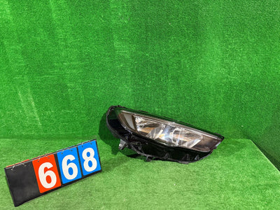 REFLEKTOR PRAWY OPEL INSIGNIA B NR:668