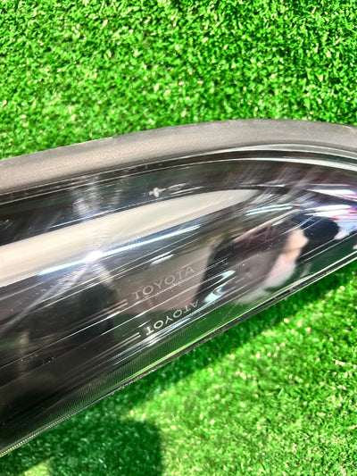 REFLEKTOR LEWY TOYOTA CHR C-HR LIFT FULL LED
