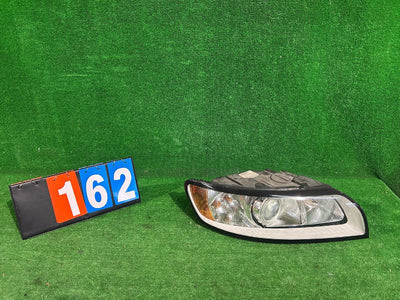 REFLEKTOR PRAWY VOLVO V50 S40 LIFT nr:162