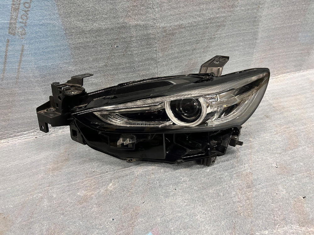 REFLEKTOR LEWY MAZDA 6 VI GL FULL LED nr.00