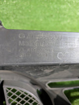 GRILL ATRAPA CHŁODNICY MERCEDES W910 19- NR.32