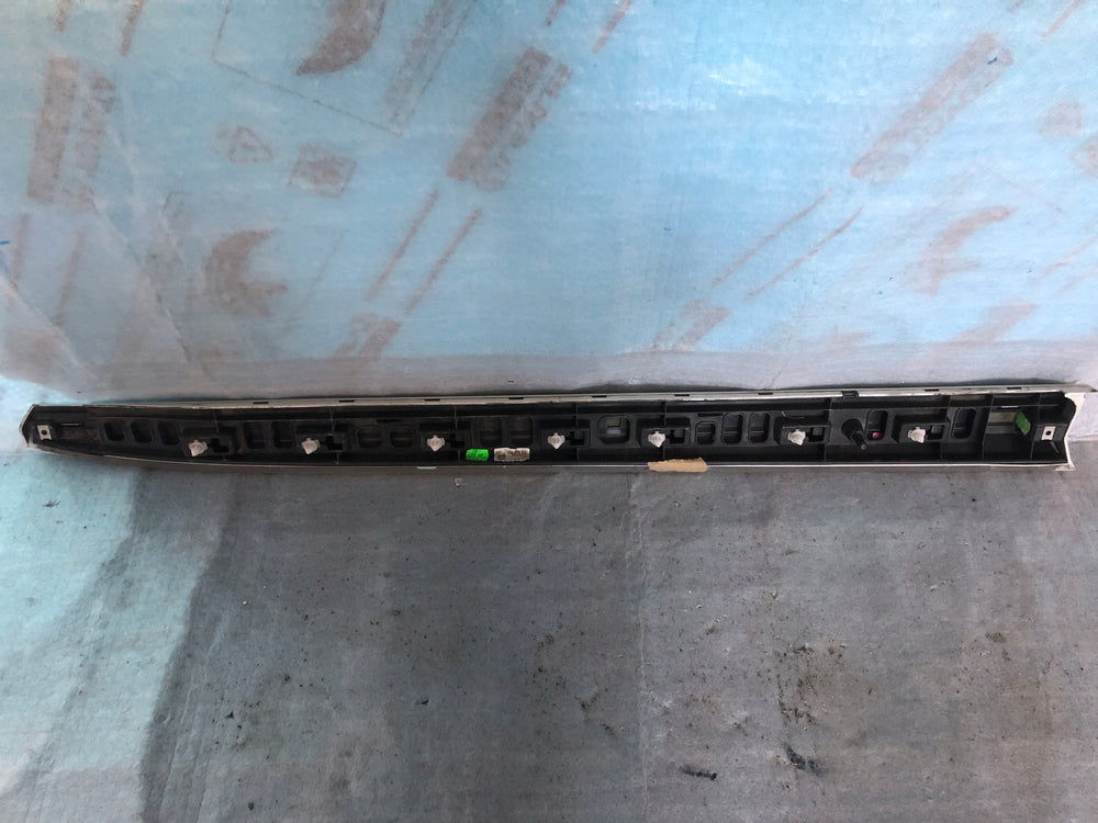 LISTWA DZWI LEWY PRZÓD VW ARTEON NR,0,