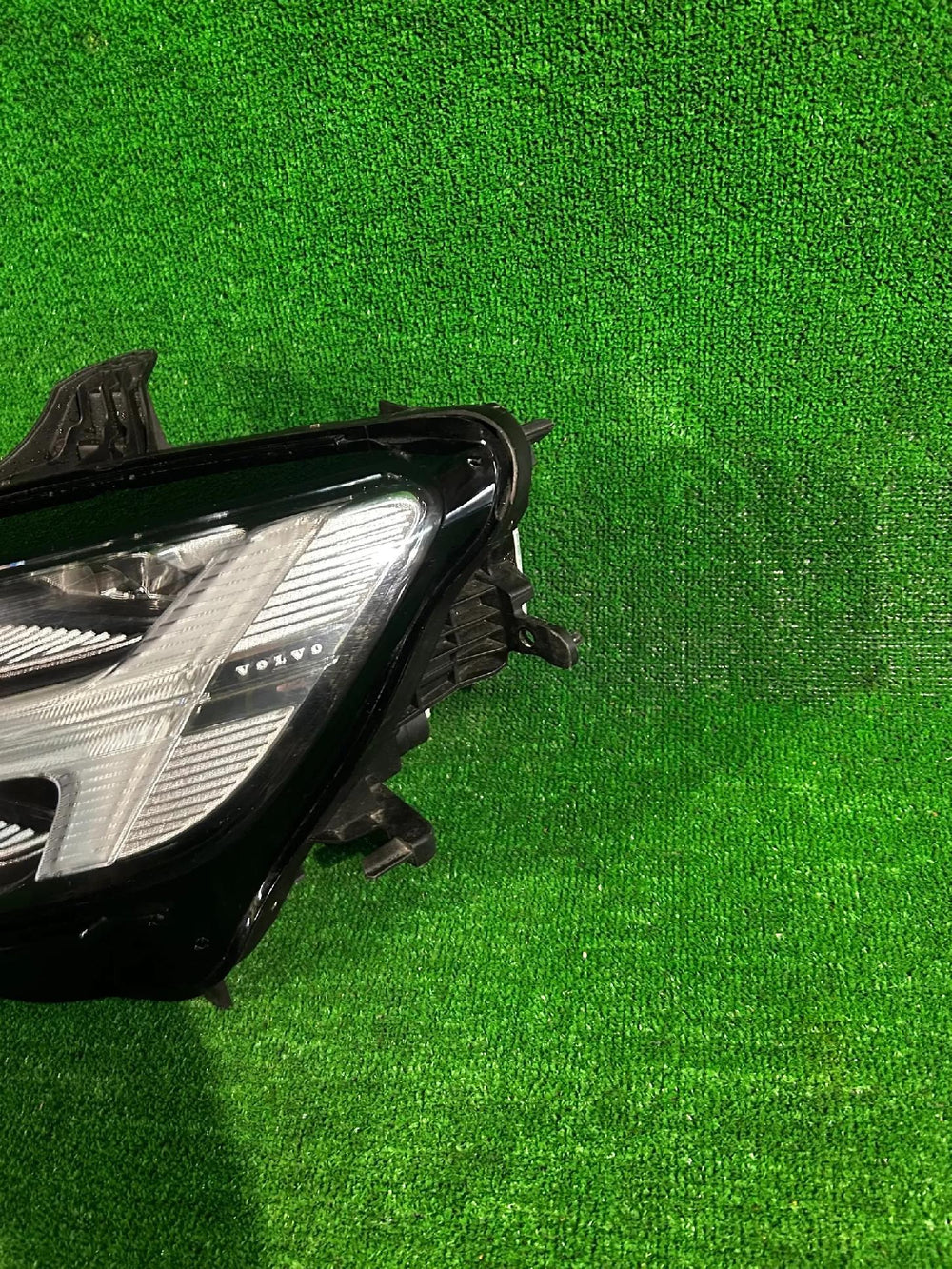 REFLEKTOR LEWY VOLVO S60 III V60 II FULL LED 32273021