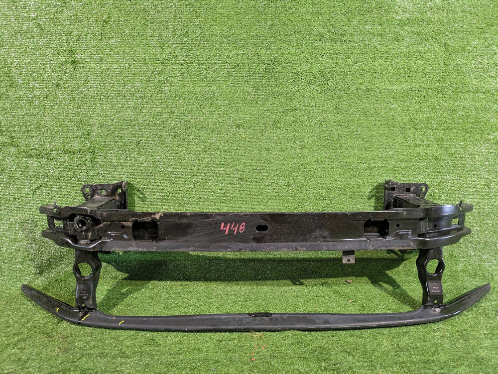 BELKA ZDERZAKA PRZEDNIEGO PRZÓD VW TOURAN II 5TA 15- NR.448