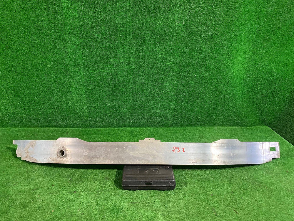 BELKA ZDERZAKA PRZEDNIEGO PRZÓD BMW 1 F20 F30 2 F22 F23 NR.297