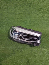 REFLEKTOR PRAWY PRZÓD BMW 5 G30 G31 ADAPTIVE LED 17- NR.863