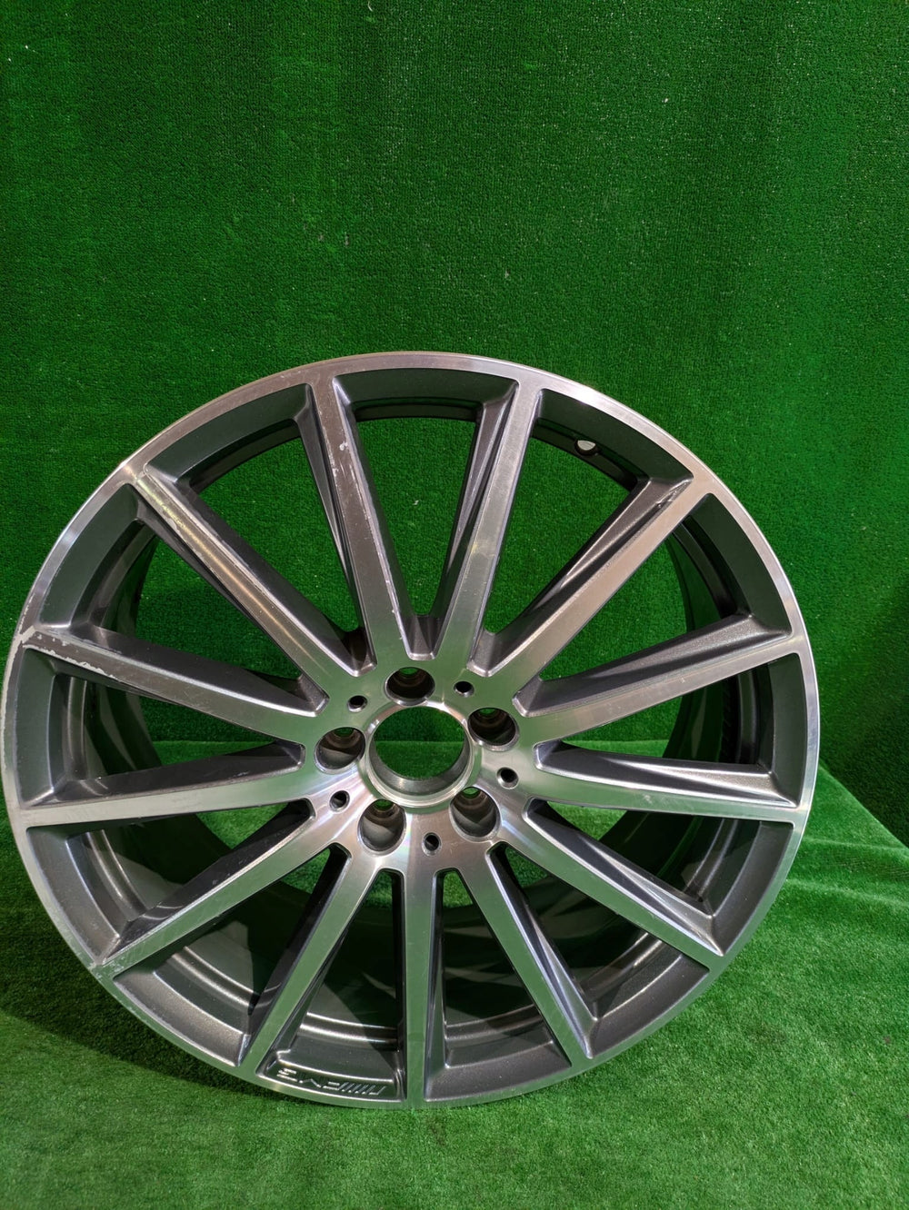 ALUFELGA MERCEDES GLB AMG W247 20” 8j et48 A2474011600