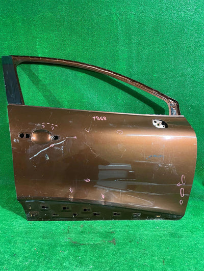 DRZWI PRZEDNIE PRAWE PRAWY PRZÓD RENAULT CLIO IV 13- NR.1968