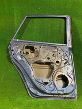 DRZWI TYLNE LEWE LEWY TYŁ TOYOTA AURIS II HB NR.2452