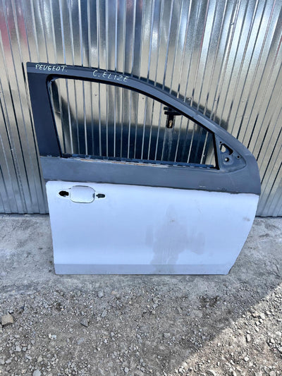 DRZWI PRZEDNIE PRAWE PEUGEOT 301 CITROEN C ELYSSE nr.00