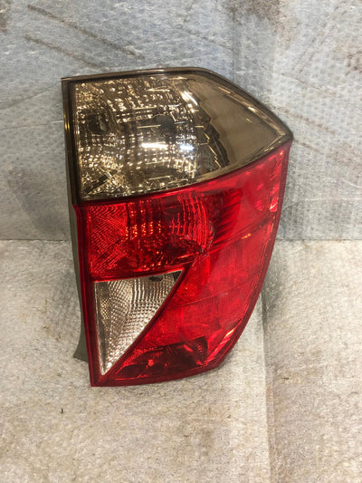 LAMPA PRAWA PRAWY TYŁ HONDA FR-V nr.0