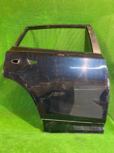 DRZWI PRAWE TYLNE TOYOTA RAV4 IV