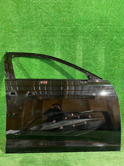 DRZWI PRZEDNIE PRAWE AUDI A6 C8