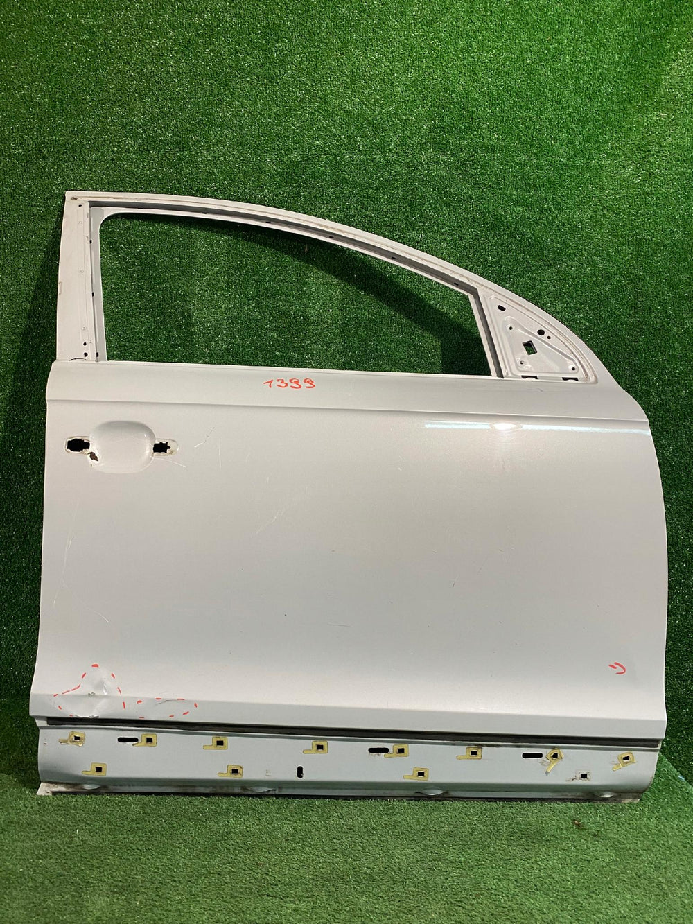 DRZWI PRAWE PRZEDNIE AUDI Q7 4L