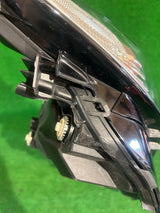 REFLEKTOR PRAWY TOYOTA CAMRY VIII LIFT FULL LED nr:283