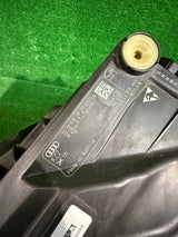 REFLEKTOR LEWY PRAWY AUDI Q3 83A UK 83A941034A 83A941033A