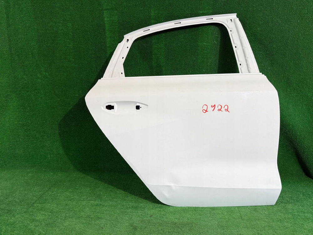 DRZWI TYŁ TYLNE PRAWE AUDI A3 8Y SEDAN NR.2922