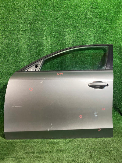 DRZWI LEWE PRZEDNIE AUDI A4 B8 NR.671