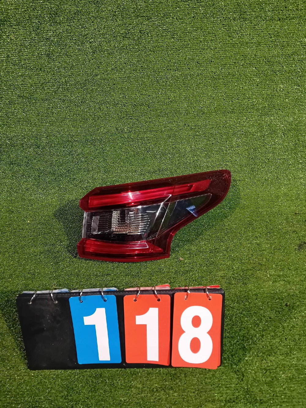 LAMPA TYŁ TYLNA PRAWA NISSAN QASHQAI J11 LIFT 17 - LED NR.118