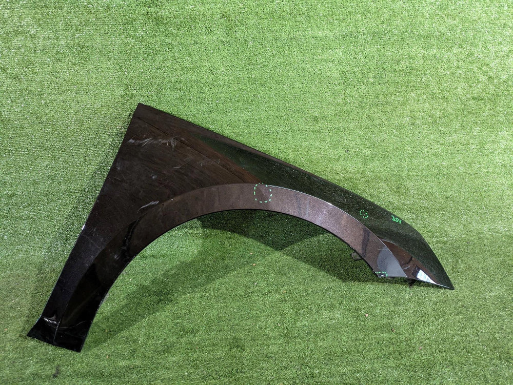 BŁOTNIK PRZEDNI PRAWY PRZÓD SKODA OCTAVIA IV 20- NR.354