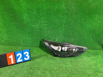REFLEKTOR PRAWY HYUNDAI I30 N III FULL LED nr:123