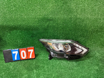 REFLEKTOR PRAWY NISSAN QASHQAI II J11 NR:707