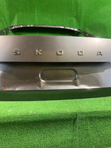 KLAPA TYLNA TYŁ BAGAŻNIKA SKODA SUPERB III LIFT HB SEDAN