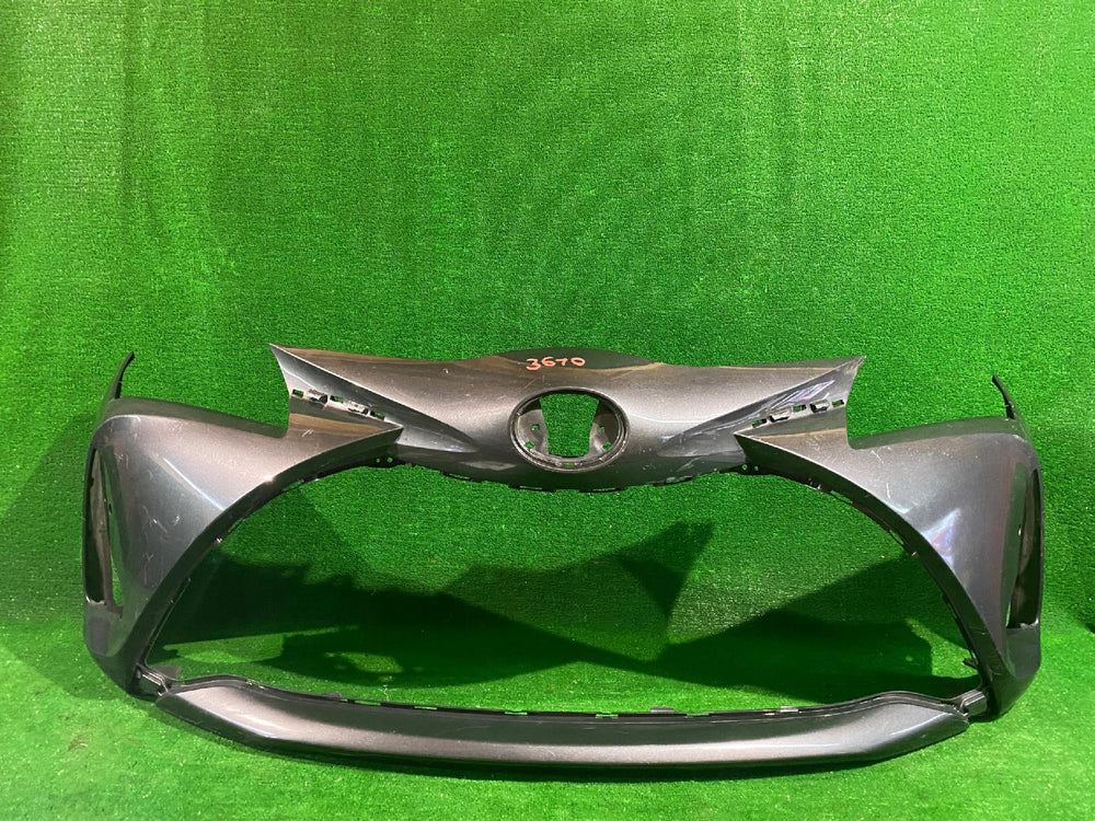 ZDERZAK PRZEDNI PRZÓD TOYOTA YARIS III LIFT 17- NR.3610