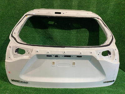 KLAPA TYŁ TYLNA TOYOTA YARIS CROSS