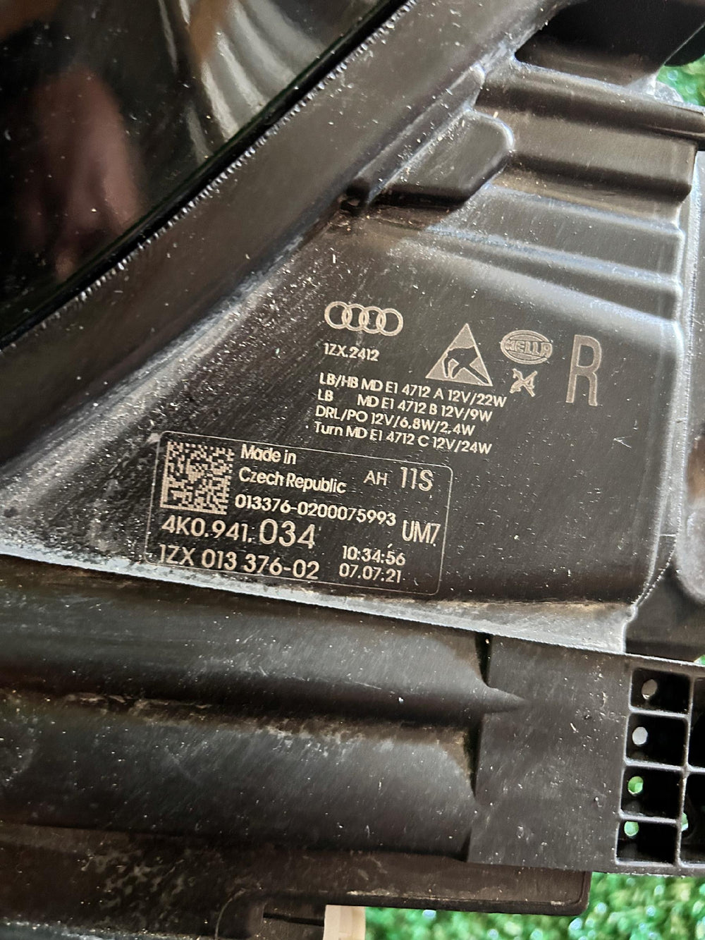 REFLEKTOR PRAWY AUDI A6 C8 FULL LED NR.34