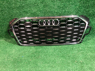 GRILL AUDI A4 S4 B9
