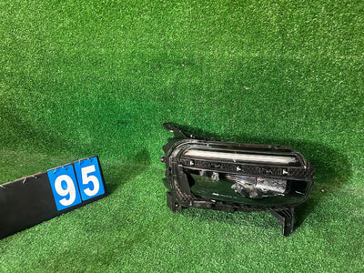 REFLEKTOR PRAWY JEEP AVENGER FULL LED nr:95