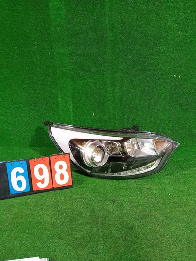 REFLEKTOR PRAWY KIA RIO III SOCZEWKA LED NR.698 NOWY
