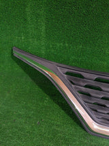 GRILL ATRAPA CHŁODNICY SUZUKI BALENO II