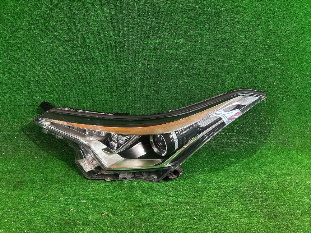 REFLEKTOR LEWY TOYOTA CHR C-HR 16-19