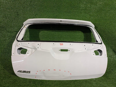 KLAPA TYLNA TYŁ BAGAŻNIKA TOYOTA AURIS II HB NR.98