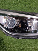 REFLEKTOR PRAWY PRZÓD HYUNDAI I30 III 17- DOSWIETLENIE NR.899