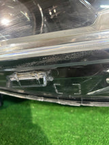 REFLEKTOR PRAWY RENAULT KADJAR nr:159