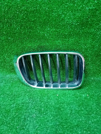 GRILL NERKA PRAWA BMW X3 F25 LCI X4 F26