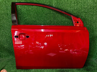 DRZWI PRZEDNIE PRAWE TOYOTA AURIS II