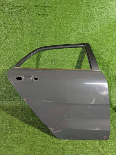 DRZWI TYLNE PRAWE PRAWY TYŁ KIA RIO IV 17- NR.3944
