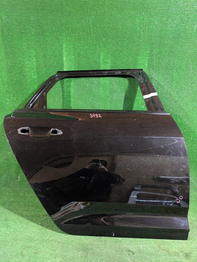 DRZWI TYLNE PRAWE PRAWY TYŁ AUDI RS6 C8 KOMBI 18- NR.3492