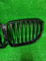 GRILL ATRAPA KRATKA NERKI CZARNA BMW X5 G05 7454887