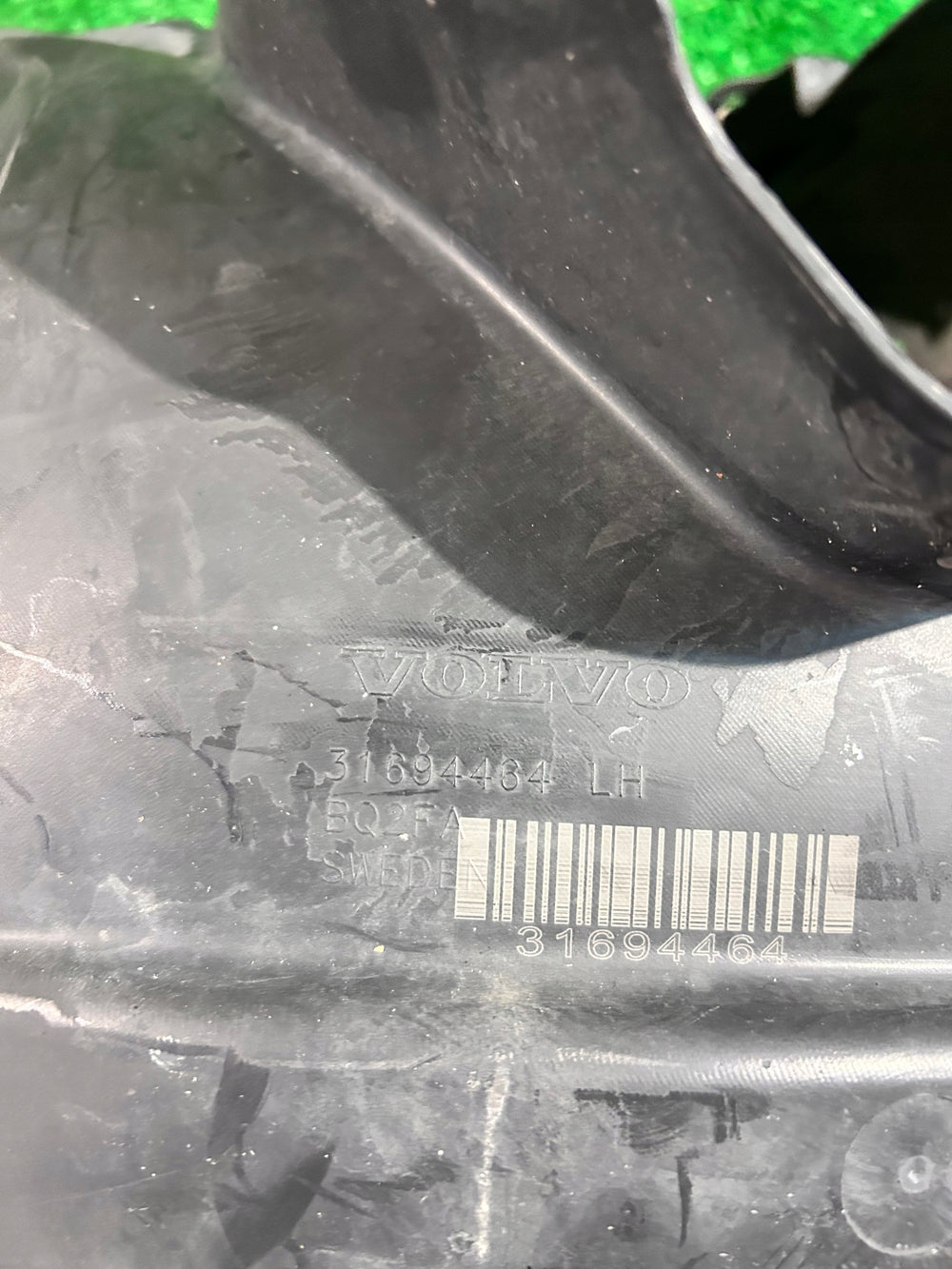 NADKOLE LEWE PRZEDNIE VOLVO XC60 II
