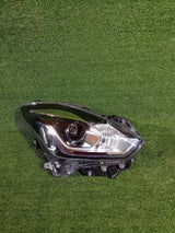 REFLEKTOR PRAWY PRZÓD SUZUKI SWIFT MK8 FULL LED 17-NR.901
