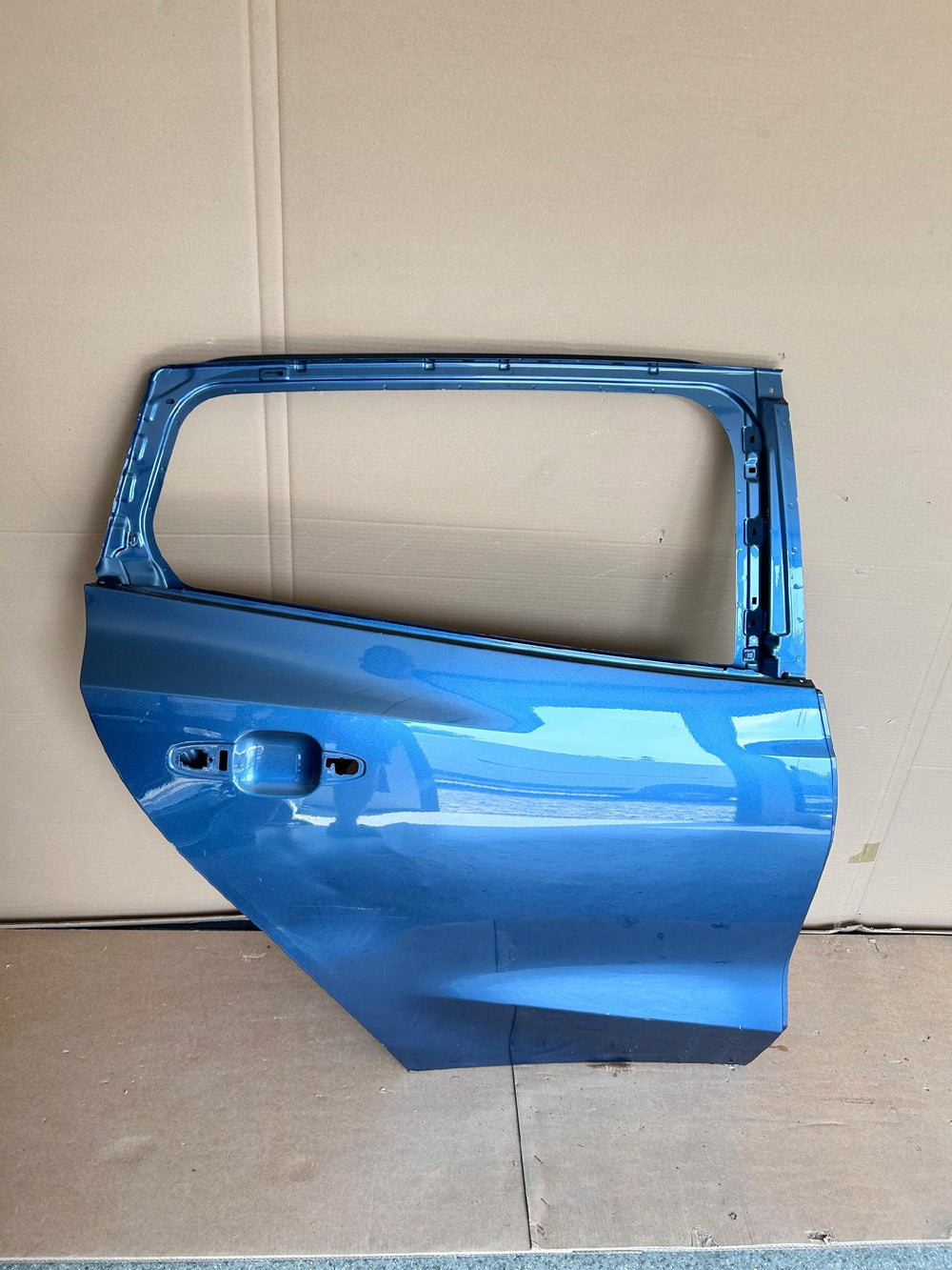 DRZWI TYLNE PRAWE FORD FOCUS MK4 KOMBI